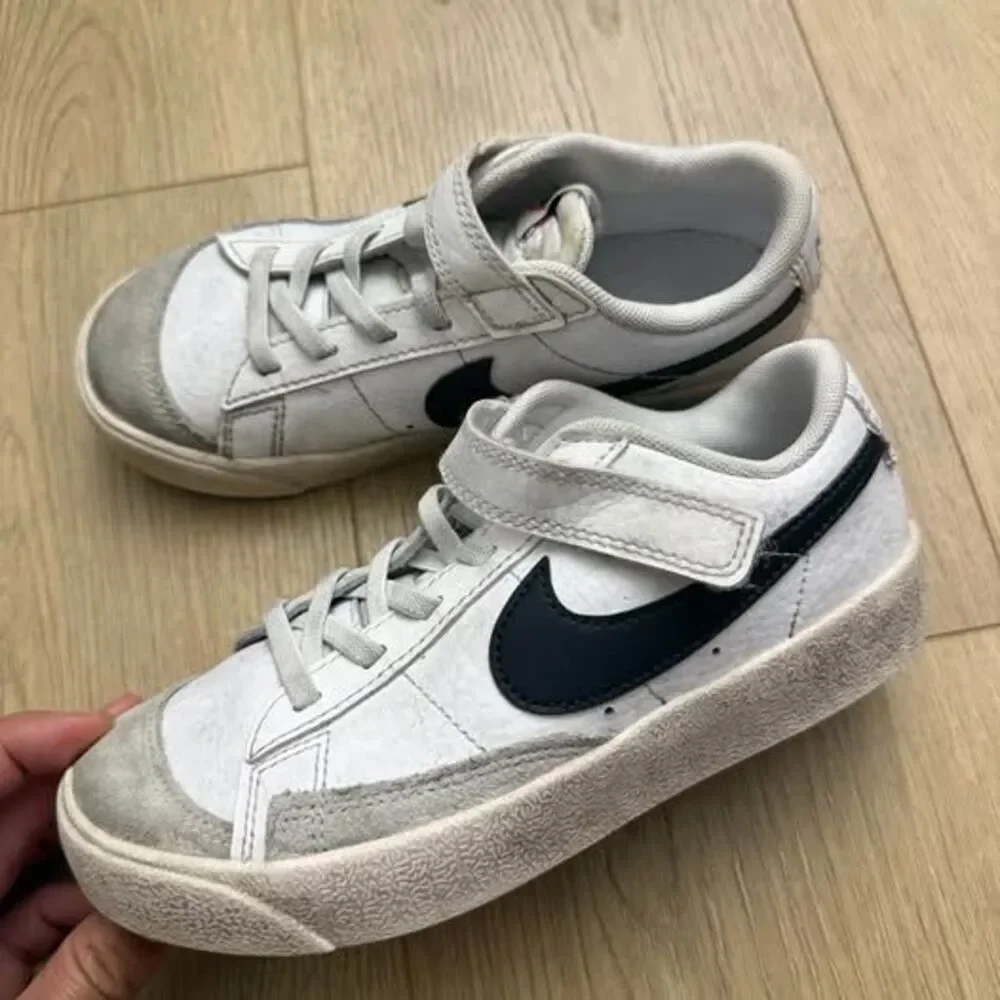 Nike Blazer Low '77 Kids' Shoes size 1Y youth